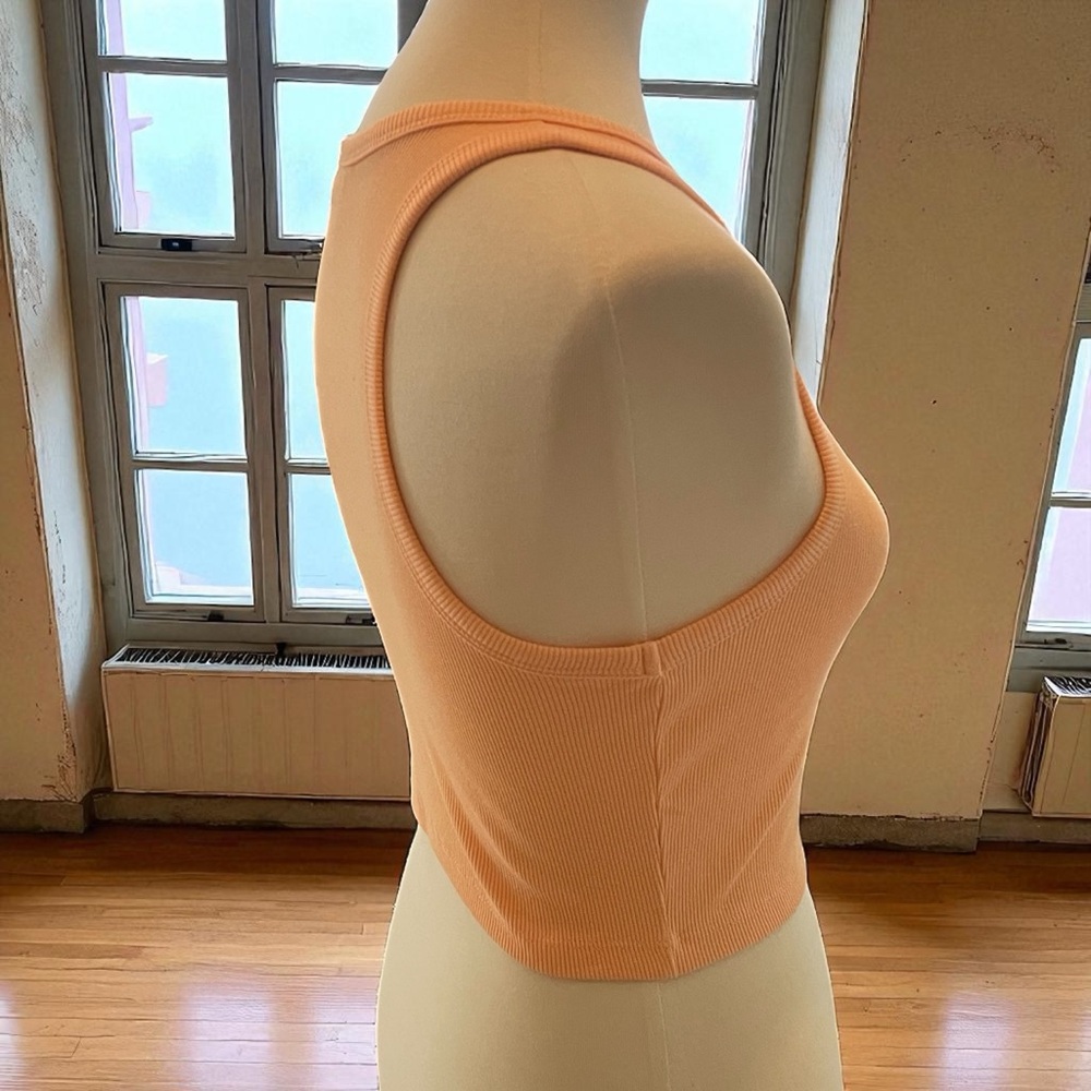 H&M Ribbed Tank Top Cropped Size Small - Picture 5 of 8